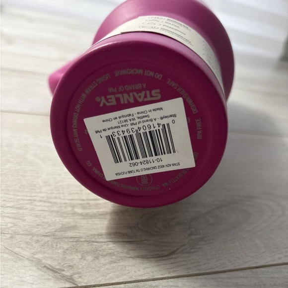 NEW Stanley The Quencher H2.0 Flowstate™ Tumbler | 40 OZ - Picture 9 of 9